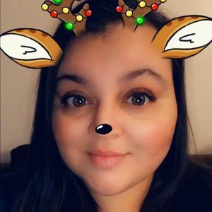 Meet your Posher, Jillian